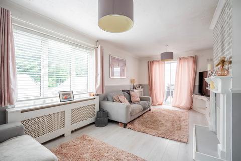 3 bedroom end of terrace house for sale, Munnings Road, Heartsease