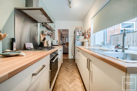 2 bedroom terraced house for sale, Earls Court Road, Harborne B17