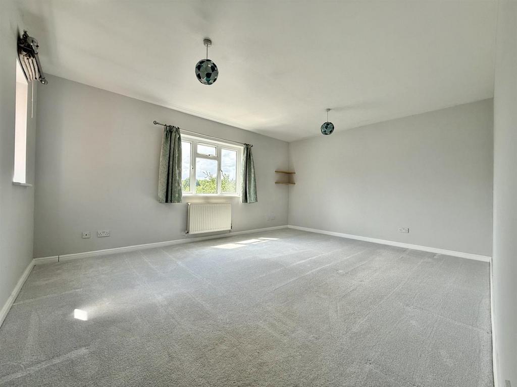 Bedroom1.jpg