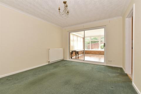 2 bedroom detached bungalow for sale, Grange Drive, Newport, Isle of Wight
