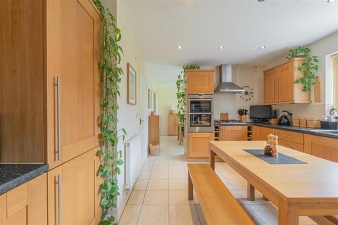 6 bedroom detached house for sale, Smalman Close, Stourbridge