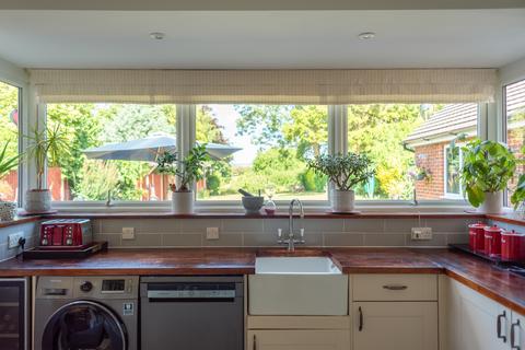 4 bedroom detached house for sale, Stonehill, Sellindge