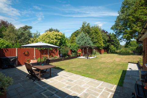 4 bedroom detached house for sale, Stonehill, Sellindge