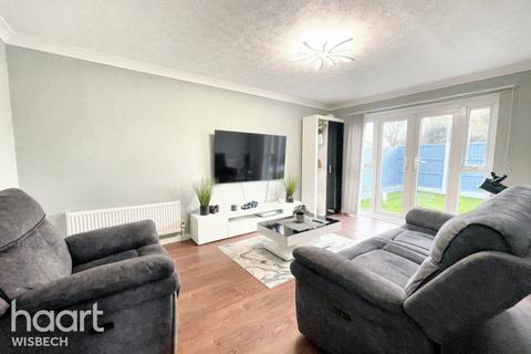 2 bedroom detached bungalow for sale, Windmill Gardens, Wisbech