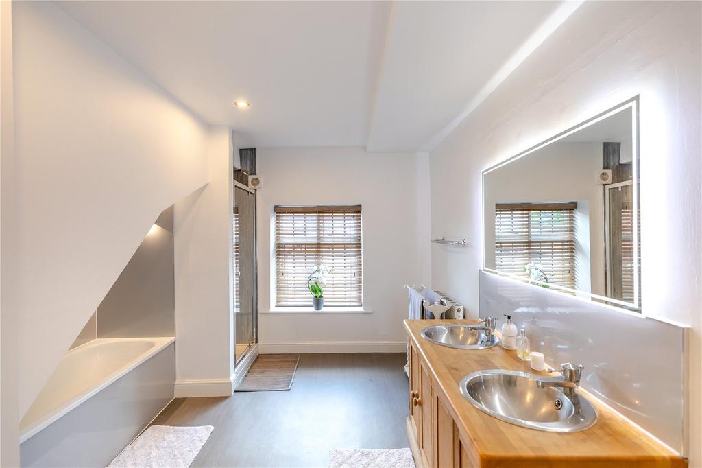 Bathroon