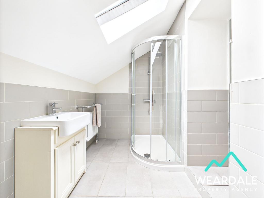 Bedroom 1 En-suite