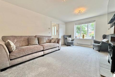 4 bedroom house for sale, Gale Way, Tiverton EX16