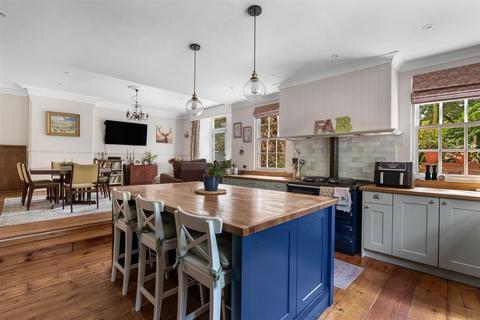 9 bedroom detached house for sale, Kissing Tree Lane, Alveston, Stratford upon Avon