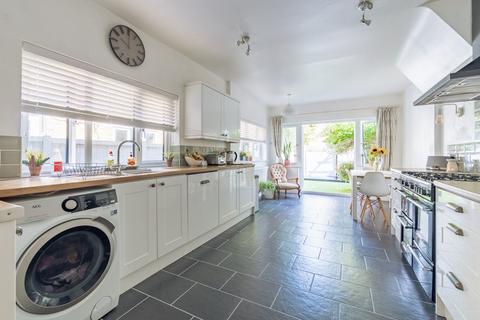 19 Brunswick Square, Herne Bay, CT6 5QE