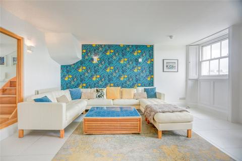 3 bedroom property to rent, Sussex Square, Brighton, BN2