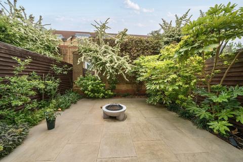 5 bedroom terraced house for sale, Lime Grove, London, W12