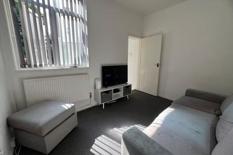 undefined, Gleave Rd - £13,800 P.A NET RENT, Selly Oak, Birmingham, B29