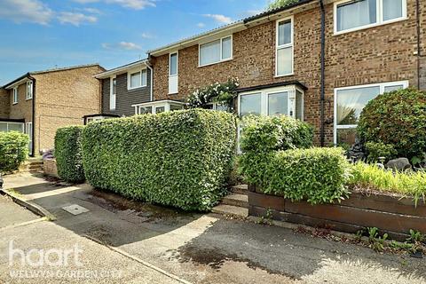 3 bedroom terraced house for sale, Nursery Gardens, Welwyn Garden City