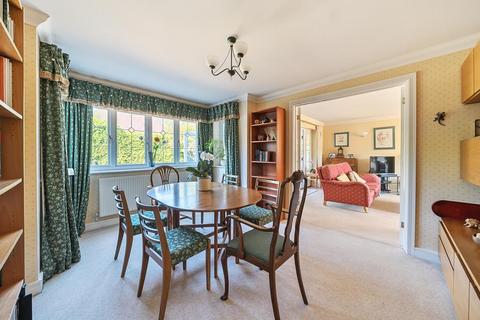 4 bedroom detached house for sale, Lightwater,  Surrey,  GU18