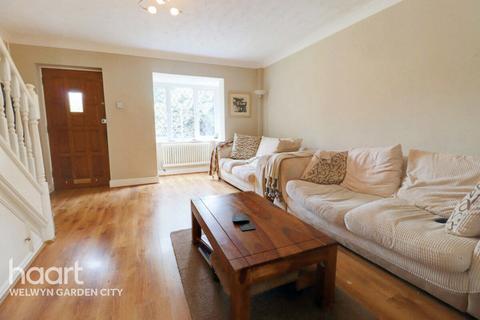 Rectory Gardens, Hatfield