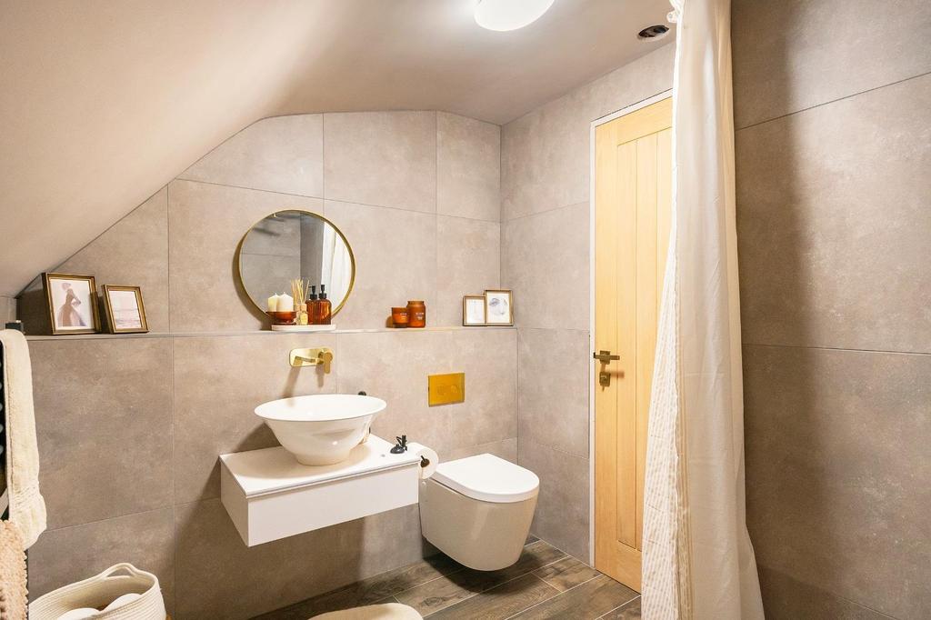 3 C5 LBY - Bedroom D.jpg