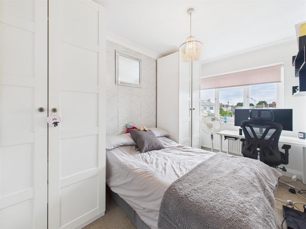 CAM05080 G0-PR0130-STILL004.jpg