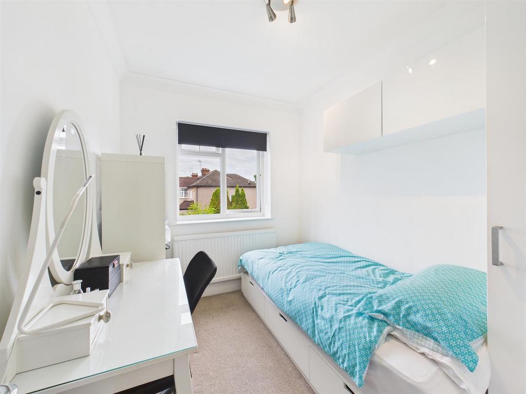 CAM05080 G0-PR0130-STILL006.jpg