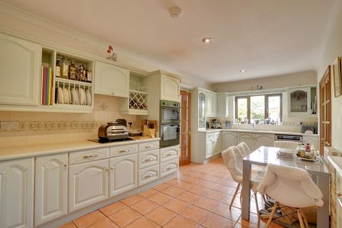7 bedroom detached house for sale, Warrington Street, Newmarket CB8