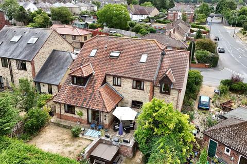 7 bedroom detached house for sale, Warrington Street, Newmarket CB8