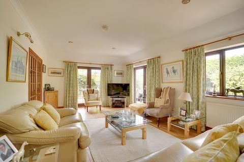 7 bedroom detached house for sale, Warrington Street, Newmarket CB8