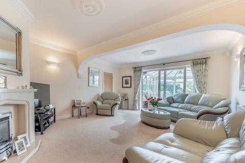 4 bedroom detached house for sale, Mount Road, Wombourne, WV5