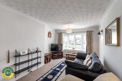 2 bedroom semi-detached bungalow for sale, Kestrel Drive, Rossington, Doncaster