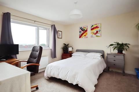 5 Actis Road, Glastonbury, BA6 8DS