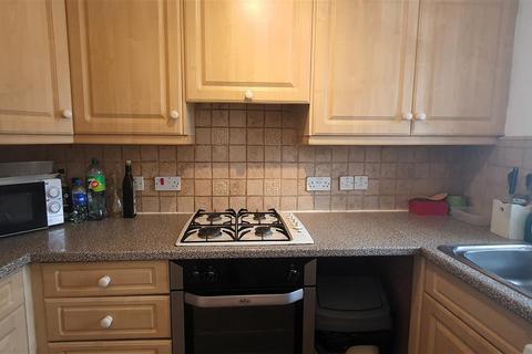 45 Westminster Close, Feltham, TW14 9XD