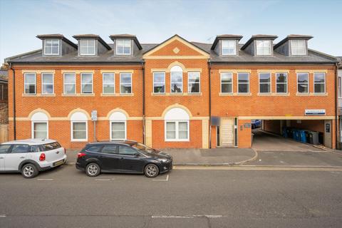 2 bedroom flat for sale, Frances Road, Windsor, Berkshire, SL4