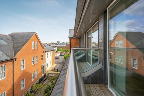 2 bedroom flat for sale, Frances Road, Windsor, Berkshire, SL4