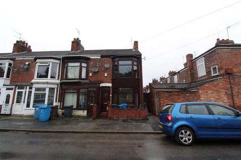 2 bedroom end of terrace house to rent, Reynoldson Street, Hull