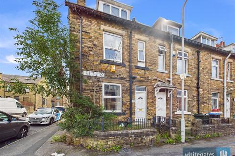 31 Chellow Street, Bradford, BD5 9QG