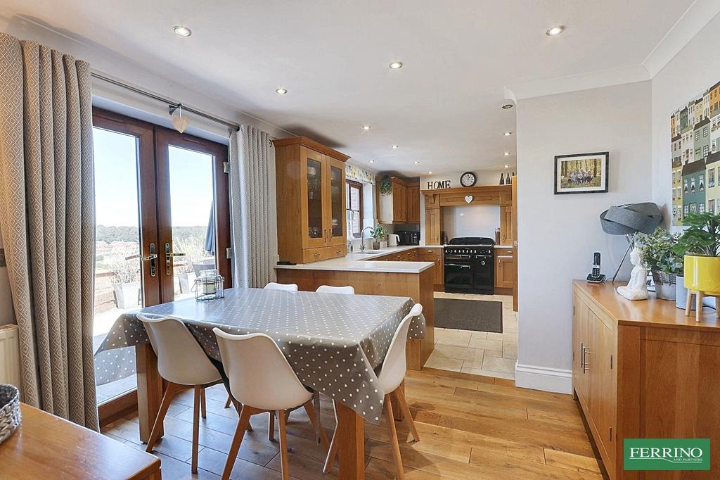 Kitchen Breakfast Room