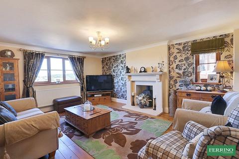 4 bedroom detached house for sale, Deans Walk, Harrow Hill, Harrow Hill, Gloucestershire. GL17 9JU