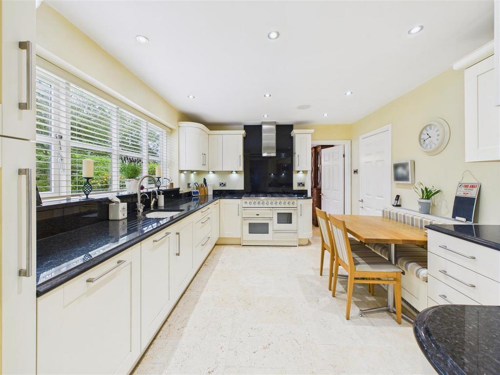 Breakfast Kitchen