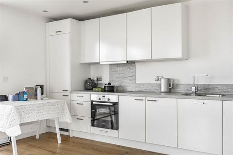 1 bedroom apartment for sale, Drake Way, Reading