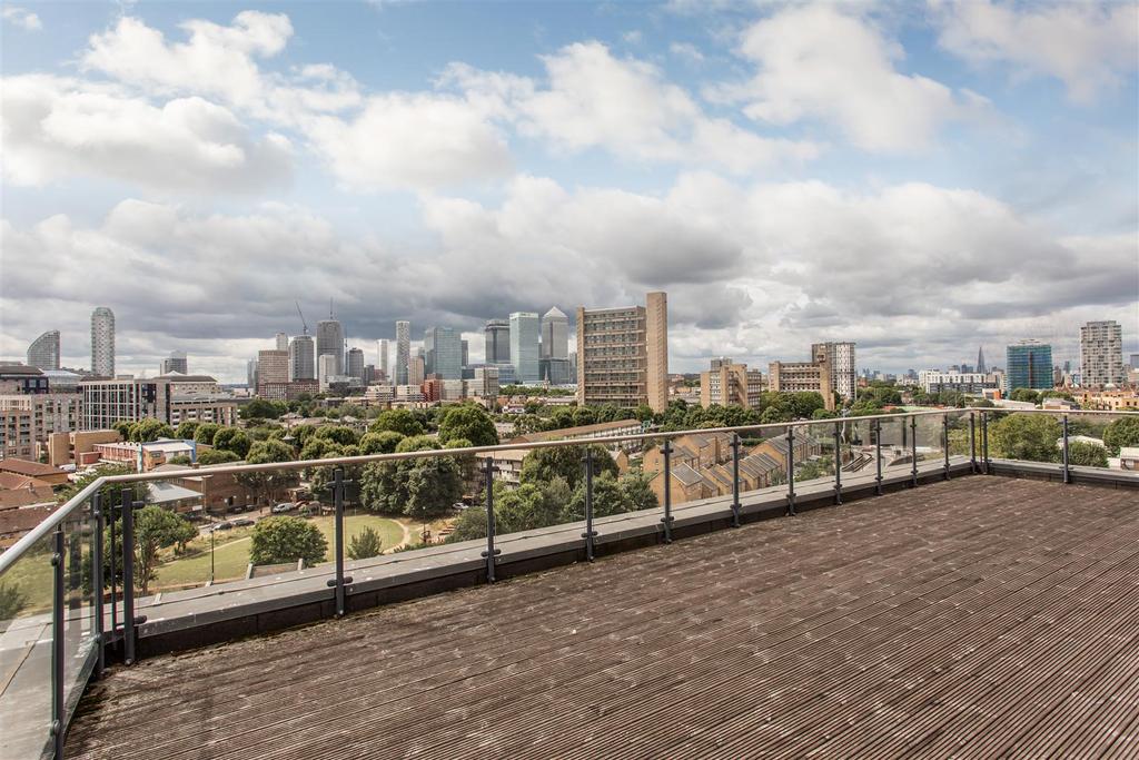 Communal roof terrace