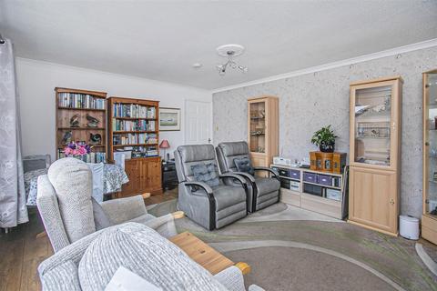 undefined, 21 Paxton Crescent, Lochgelly, KY5 9ET