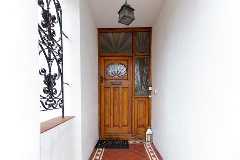 5 bedroom semi-detached house for sale, Pany, 4 Wellington Road, St Saviour