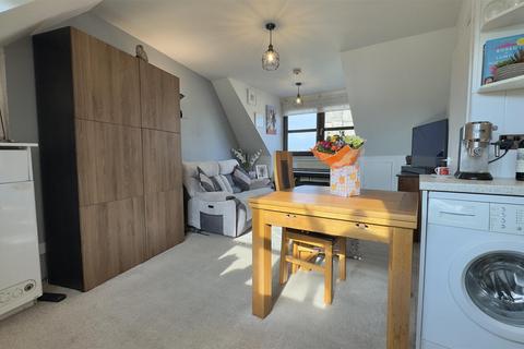 2 bedroom flat for sale, Union Street, Greenock