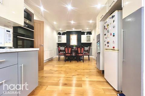 29 Abingdon Road, Luton, LU4 0EE