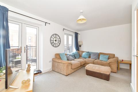 Pinewood Way, Chichester, West Sussex