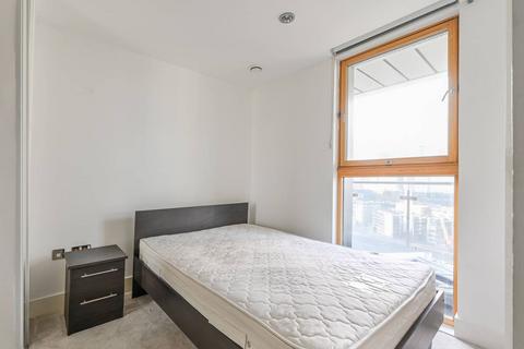undefined, Streamlight Tower, Canary Wharf, London, E14