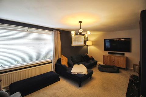 4 bedroom detached house to rent, Morar Place, Perth and Kinross KY13