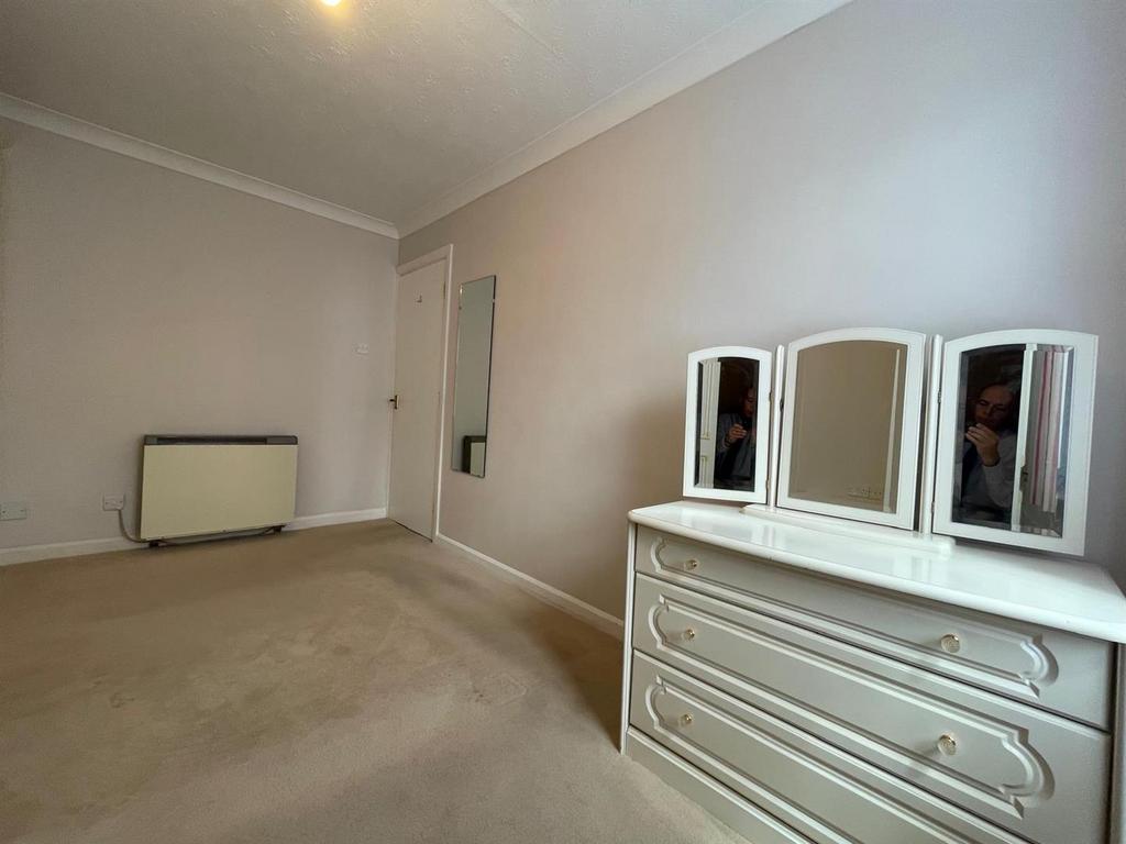 Flat 3 South Parade 8.jpg
