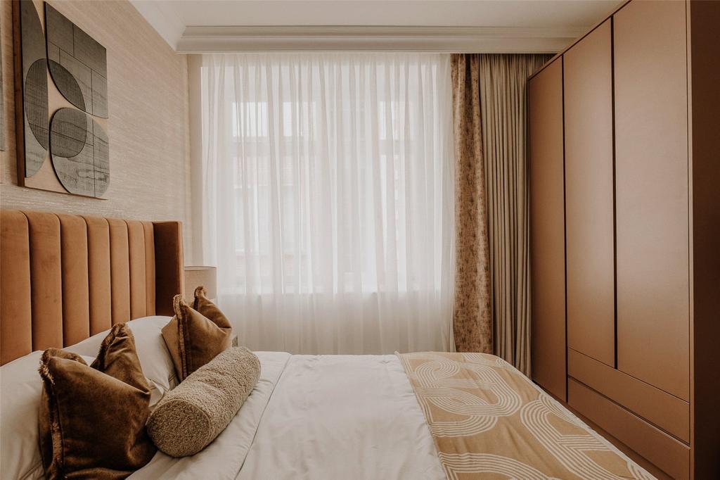 Double Bedroom
