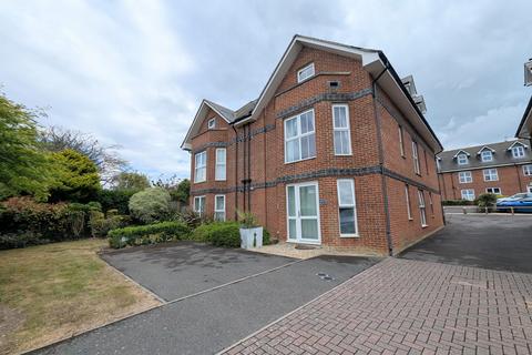 2 bedroom flat for sale, Flat 3, 644 Dorchester Road, Weymouth, Dorset DT3 5FL
