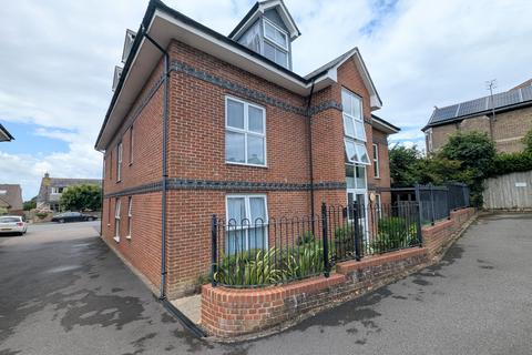 2 bedroom flat for sale, Flat 3, 644 Dorchester Road, Weymouth, Dorset DT3 5FL