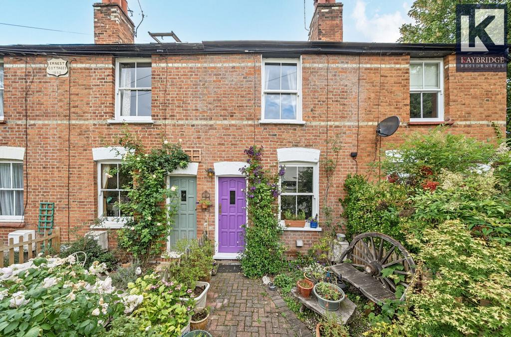 Ernest Cottages Kingston Road, Epsom - KT17 2 DS
